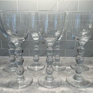 Pottery Barn | Wine Glasses (6)